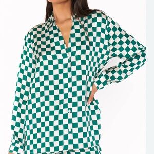 Show Me Your MuMu early riser top size Large EUC. No stains or holes.